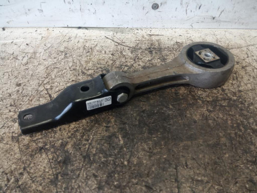 AUDI A1 «8X1» (2010) MOTORE SUPPORTO GOMMA MOTORE (BIELLETTA) USATO Da 2010 in poi [[230924]]