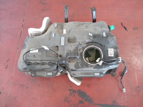 MERCEDES CLASSE A «W177» (2018) SCARICO E INIEZIONE SERBATOIO CARBURANTE USATO Da 2018 in poi [[230092]]