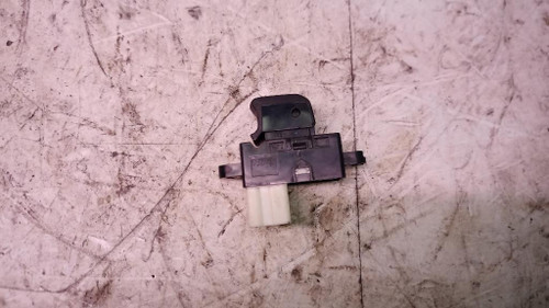 NISSAN MICRA «IV» (2013) IMPIANTO ELETTRICO INTERRUTTORE ALZACRISTALLI ANT. DX. USATO Da 2013 in poi [[229090]]