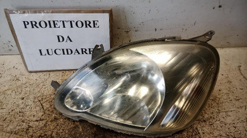 TOYOTA YARIS (FRANCE ) «I» (2002) FANALERIA PROIETTORE ANT. SX. USATO Da 2002 A 2005 [[228813]]