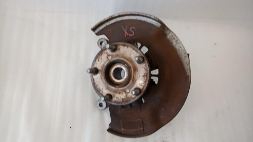 TOYOTA RAV 4 «II» (2000) ASSALE FUSELLO RUOTA ANT. SX. USATO Da 2001 A 2005 [[227649]]