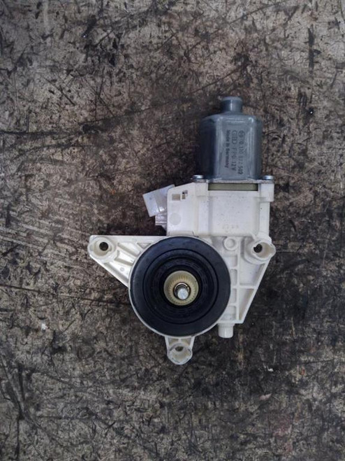 MERCEDES CLASSE C «W204» (2007) STERZO MOTORINO ALZACRISTALLO PORTA ANT. DX. USATO Da 2007 A 2011 [[226389]]