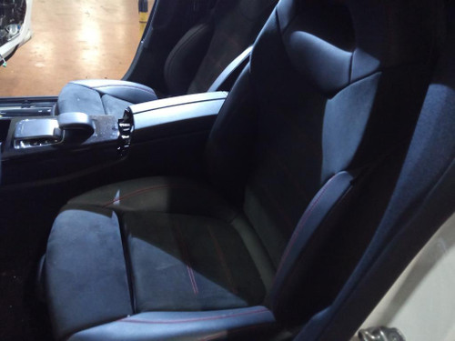 MERCEDES CLASSE CLA «C118» (2019) SELLERIA IMBOTTITURA CENTRALE SCHIENALE SEDILE ANT. SX. USATO Da 2019 in poi [[224803]]