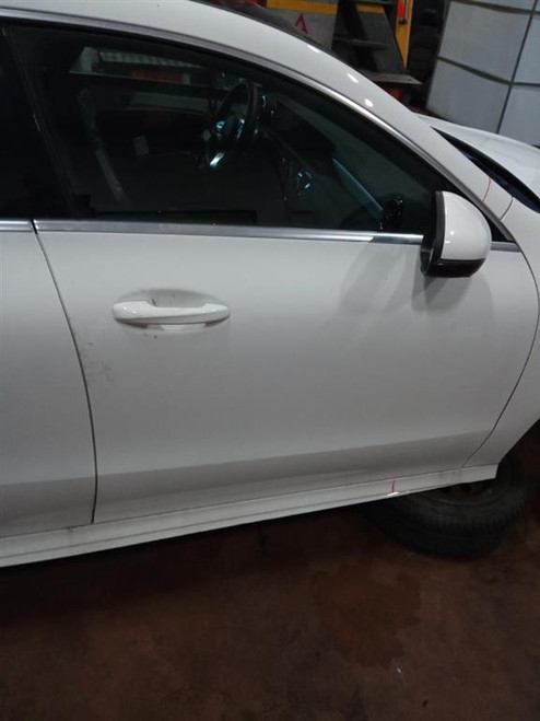 MERCEDES CLASSE CLA «C118» (2019) LAMIERATI ESTERNI PORTA ANT. DX. USATO Da 2019 in poi [[224793]]