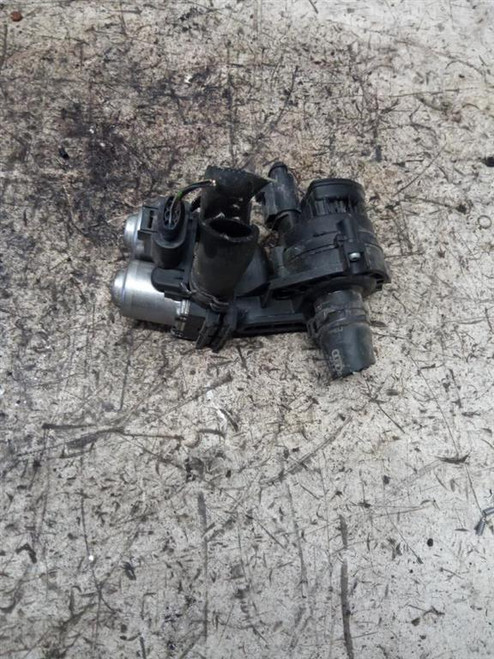 AUDI A6 «4F5» AVANT (2005) TERMICO POMPA ACQUA SUPPLEMENTARE USATO [[223846]]