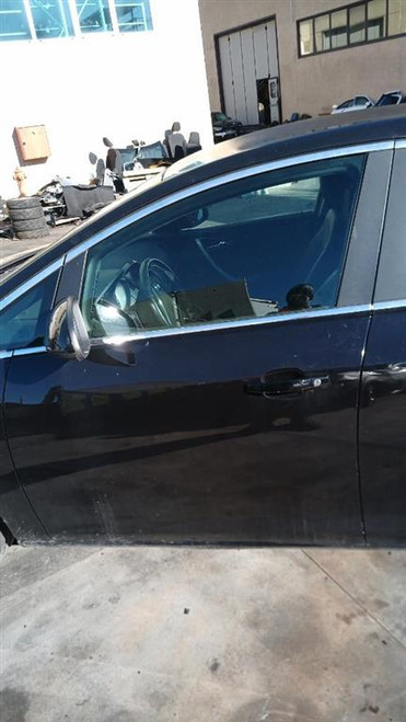 OPEL ASTRA «J» (2010) LAMIERATI ESTERNI PORTA ANT. SX. USATO Da 2009 A 2012 [[223371]]