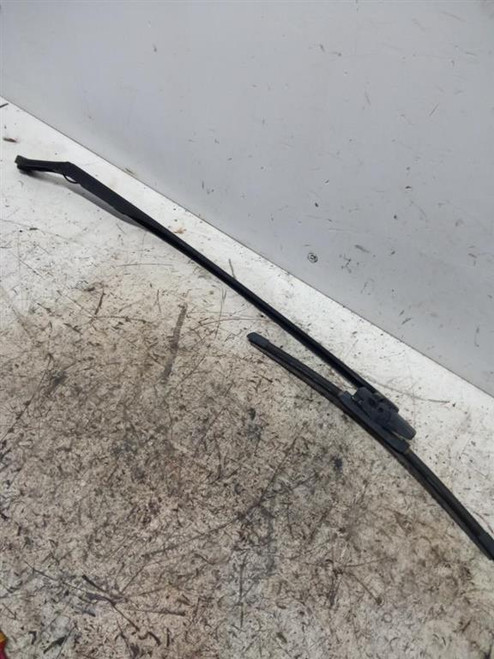 FIAT CROMA «II» (2007) CRISTALLI BRACCIO TERGICRISTALLO PARABREZZA DX. USATO Da 2007 A 2011 [[223088]]