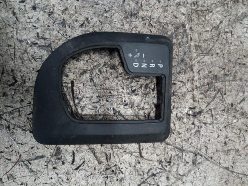 BMW SERIE 5 «E60» BERLINA (2004) ALLESTIMENTI INTERNI MASCHERINA CONSOLE CENTRALE LEVA CAMBIO USATO Da 2003 A 2010 [[221930]]
