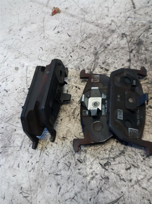 VOLKSWAGEN T-CROSS (2019) IMPIANTO FRENANTE PASTIGLIE FRENI ANT. USATO Da 2020 in poi [[221906]]