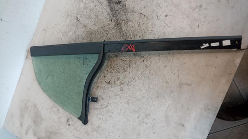 SMART FORTWO COUPÉ «453» (2015) CRISTALLI CRISTALLO FISSO PORTA ANT. DX. USATO Da 2014 in poi [[221883]]