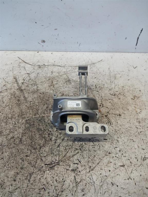 VOLKSWAGEN T-CROSS (2019) MOTORE SUPPORTO GOMMA MOTORE DX. USATO Da 2020 in poi [[221857]]