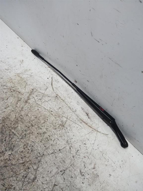 ALFA ROMEO GIULIA (2016) CRISTALLI BRACCIO TERGICRISTALLO PARABREZZA DX. USATO Da 2016 in poi [[220942]]