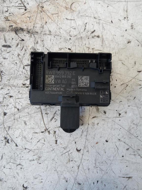 AUDI A4 «8W5» AVANT (2015) IMPIANTO ELETTRICO CENTRALINA DI COMANDO PORTA ANT. DX. USATO Da 2015 A 2019 [[220297]]