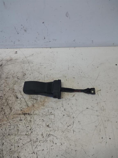 AUDI A4 «8W5» AVANT (2015) LAMIERATI ESTERNI TIRANTE ARRESTO PORTA POST. SX. USATO Da 2015 A 2019 [[220277]]