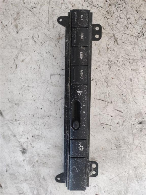 JEEP COMMANDER (2006) ALLESTIMENTI INTERNI PULSANTIERA MULTIFUNZIONE CENTRALE USATO [[220232]]