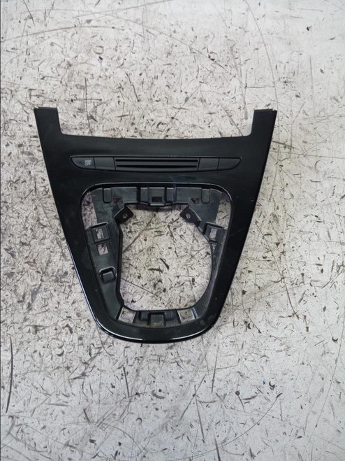 LANCIA YPSILON «III» (2015) ALLESTIMENTI INTERNI MASCHERINA CONSOLE CENTRALE LEVA CAMBIO USATO Da 2015 A 2021 [[220215]]