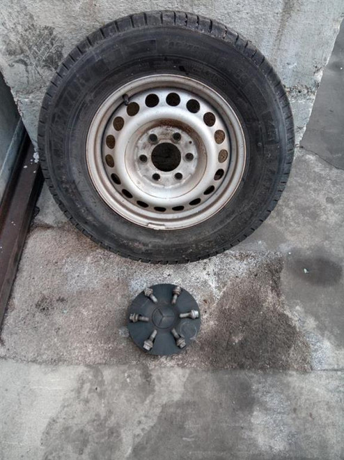 MERCEDES SPRINTER «III» (2013) LAMIERATI ESTERNI CERCHIO RUOTA ANT. SX. USATO Da 2013 in poi [[219826]]