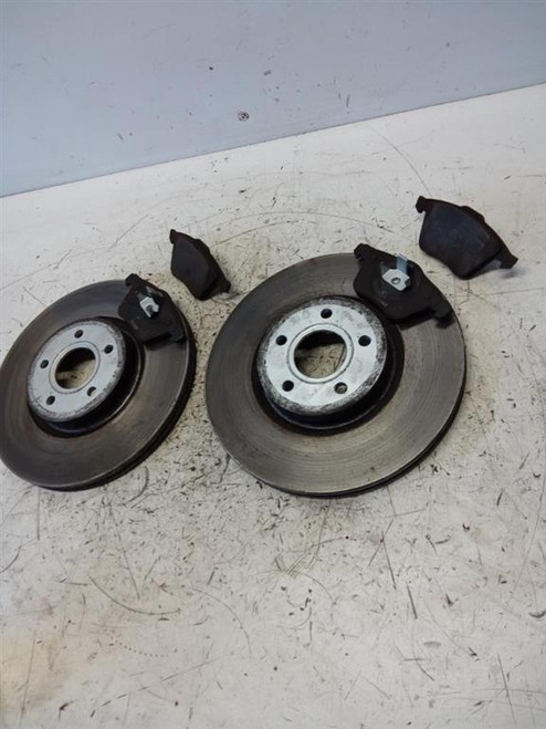 VOLVO V50 (2004) IMPIANTO FRENANTE DISCO FRENO ANT. DX. USATO Da 2006 in poi [[218933]]