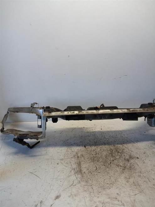 VOLVO V50 (2004) LAMIERATI INTERNI RIVESTIMENTO FRONTALE ANT. USATO Da 2006 in poi [[218901]]