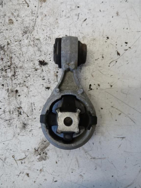 NISSAN QASHQAI «I» (2010) MOTORE SUPPORTO GOMMA MOTORE (BIELLETTA) DX. USATO Da 2010 in poi [[218671]]