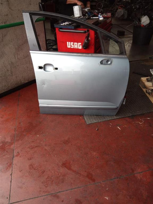 PEUGEOT 5008 «I» (2010) LAMIERATI ESTERNI PORTA ANT. DX. USATO Da 2009 A 2013 [[218265]]