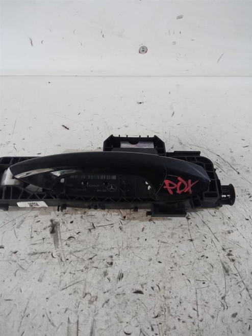 MERCEDES CLASSE GLA «X156» (2017) LAMIERATI ESTERNI MANIGLIA PORTA EST. POST. DX. USATO Da 2017 in poi [[217480]]