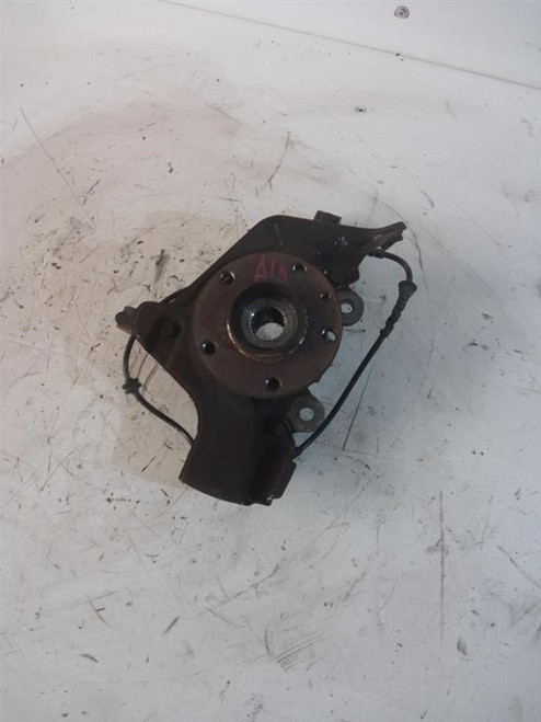 FIAT 500L (2013) ASSALE MOZZO RUOTA ANT. DX. USATO Da 2012 A 2017 [[216654]]