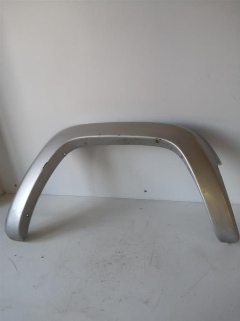 JEEP CHEROKEE «III» (2002) LAMIERATI ESTERNI PARAFANGO ANT. DX. USATO [[216419]]