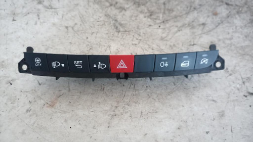 FIAT 500L (2013) ALLESTIMENTI INTERNI PULSANTIERA MULTIFUNZIONE CENTRALE USATO Da 2012 A 2017 [[216092]]