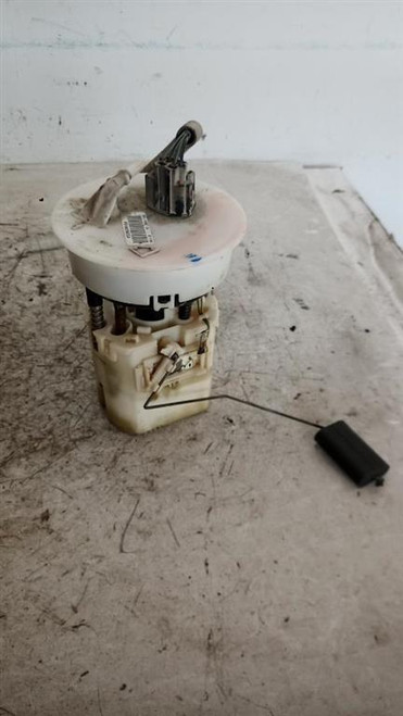 FORD FIESTA «VI» (2008) SCARICO E INIEZIONE POMPA CARBURANTE C/GALLEGGIANTE USATO Da 2010 A 2012 [[216013]]