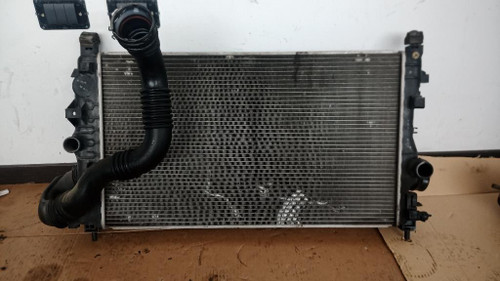 OPEL ASTRA «J» (2010) TERMICO RADIATORE ACQUA USATO Da 2009 A 2012 [[215947]]