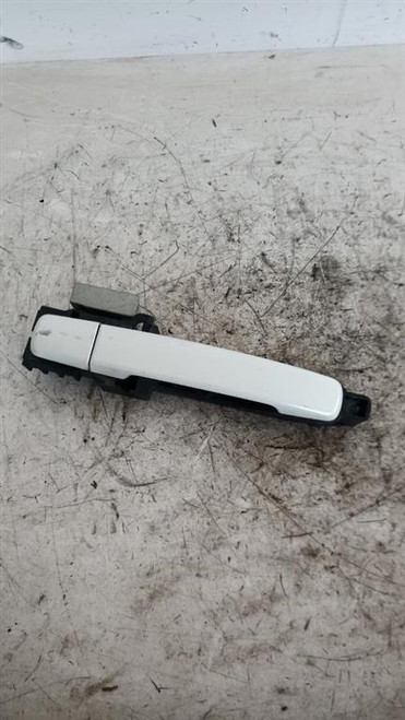 NISSAN QASHQAI «I» (2010) LAMIERATI ESTERNI MANIGLIA PORTA EST. ANT. DX. USATO Da 2010 in poi [[215403]]