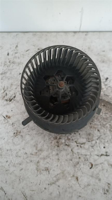 VOLKSWAGEN GOLF «V» (2004) TERMICO MOTORINO VENTILAZIONE ABITACOLO USATO Da 2003 A 2008 [[89205]]