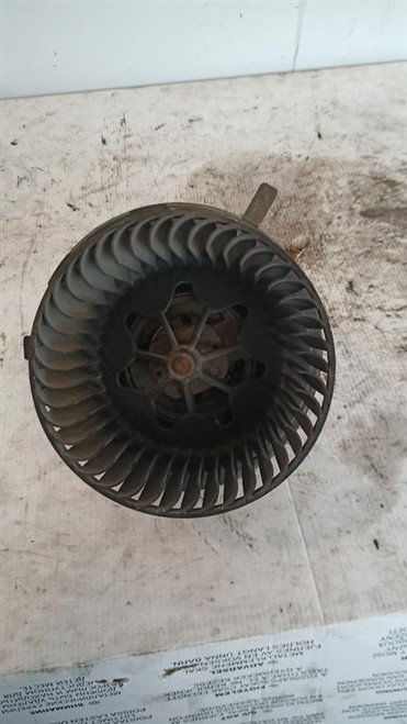 MOTORINO VENTILAZIONE ABITACOLO USATO DAL 2003 AL 2008 AUDI A3 «8P1» (2004) 1K1820015F [[89269]]