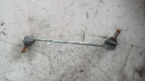 MAHINDRA KUV100 1.2 B/GPL (2018) ASSALE BIELLETTA STABILIZZATRICE ANT. DX. USATO [[214716]]