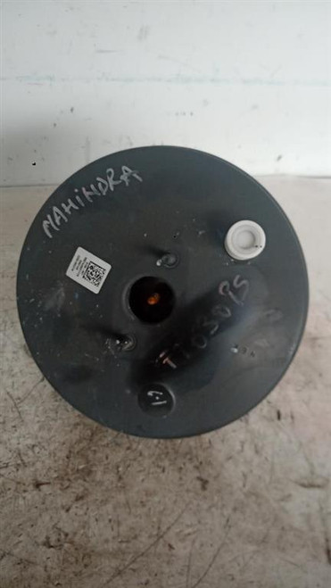 MAHINDRA KUV100 1.2 B/GPL (2018) IMPIANTO FRENANTE SERVOFRENO ANT. USATO [[214709]]