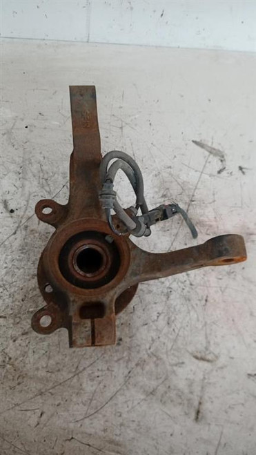 MAHINDRA KUV100 1.2 B/GPL (2018) ASSALE MOZZO RUOTA ANT. DX. USATO [[214696]]