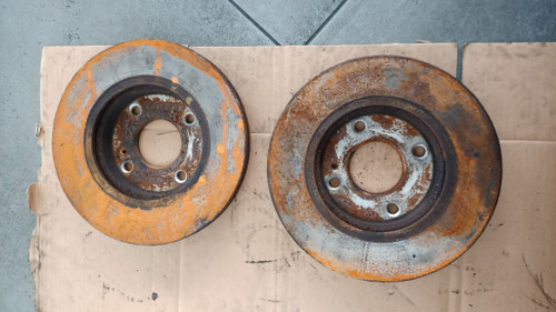 FORD FIESTA «VI» (2008) IMPIANTO FRENANTE DISCO FRENO ANT. SX. USATO Da 2009 A 2012 [[91186]]