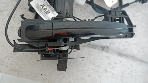 FORD C-MAX «III» (2011) LAMIERATI ESTERNI MANIGLIA PORTA EST. POST. DX. USATO Da 2010 A 2015 [[214207]]