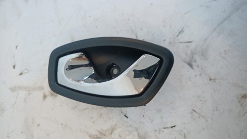 RENAULT MÉGANE «III» SW (2012) ALLESTIMENTI INTERNI MANIGLIA PORTA INT. ANT. SX. USATO Da 2013 A 2013 [[91281]]