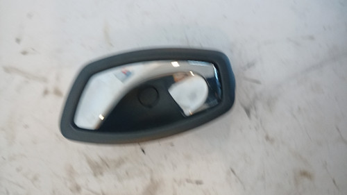 RENAULT MÉGANE «III» SW (2012) ALLESTIMENTI INTERNI MANIGLIA PORTA INT. POST. SX. USATO Da 2013 A 2013 [[91282]]