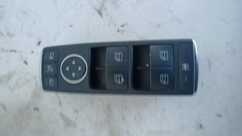 MERCEDES CLASSE C «S204» SW (2011) IMPIANTO ELETTRICO INTERRUTTORE ALZACRISTALLI ANT. SX. USATO Da 2011 in poi [[91434]]