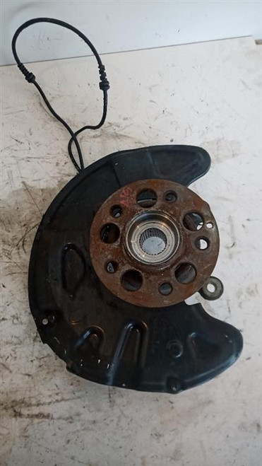 MERCEDES CLASSE C «S204» SW (2011) ASSALE FUSELLO RUOTA ANT. SX. USATO Da 2011 in poi [[91473]]