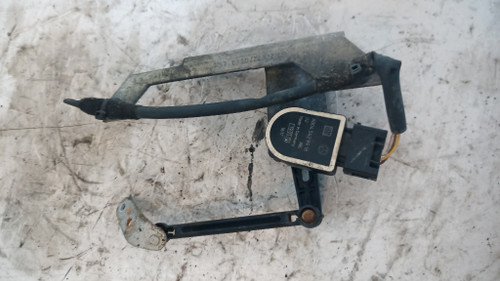 MERCEDES CLASSE C «S204» SW (2011) IMPIANTO ELETTRICO SENSORE ALTEZZA PROIETTORE (ANT.) SX. USATO Da 2011 in poi [[91488]]