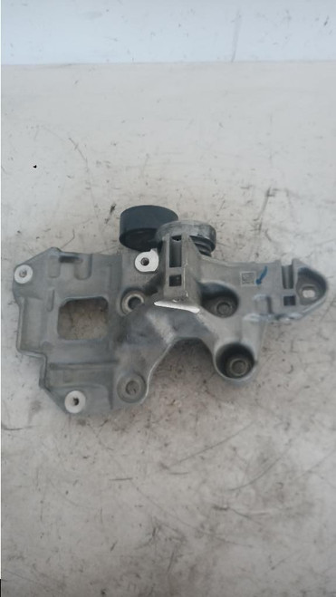 NISSAN QASHQAI «II» (2017) IMPIANTO ELETTRICO SUPPORTO ALTERNATORE USATO [[213389]]