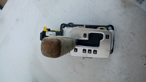 VOLVO XC70 «III» (2008) CAMBIO E TRASMISSIONE COMANDO CAMBIO USATO Da 2010 A 2013 [[91972]]