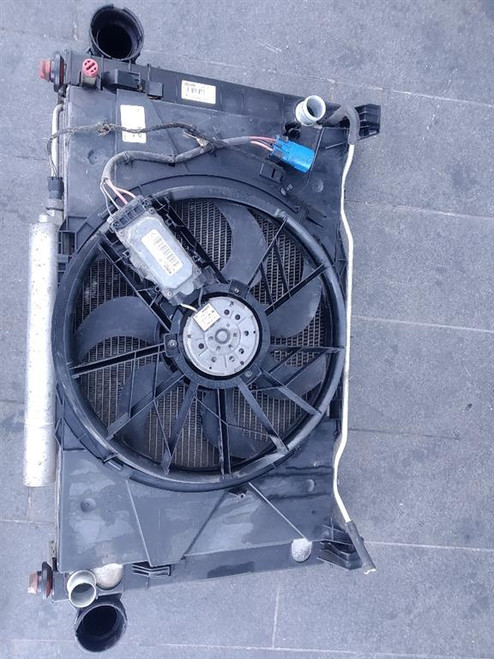 MERCEDES CLASSE A «W169» (2005) TERMICO RADIATORE ACQUA USATO Da 2004 A 2008 [[92004]]