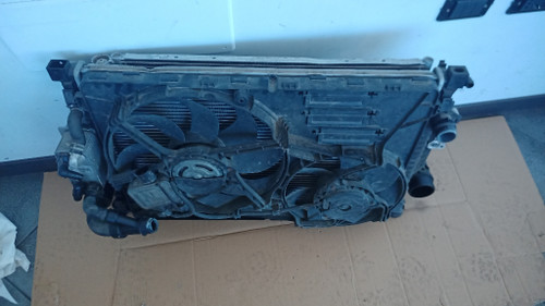VOLVO XC70 «III» (2008) TERMICO RADIATORE ACQUA USATO Da 2010 A 2013 [[92015]]