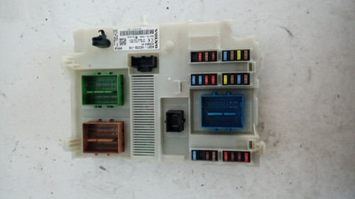 VOLVO XC70 «III» (2008) IMPIANTO ELETTRICO SCATOLA PORTAFUSIBILI USATO [[92025]]