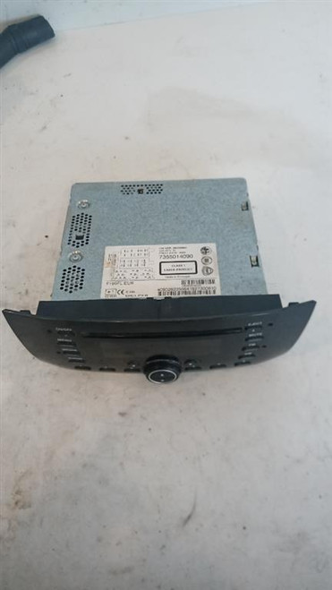 FIAT PUNTO EVO (2010) ALLESTIMENTI INTERNI UNITÀ AUTORADIO USATO Da 2009 A 2011 [[92088]]